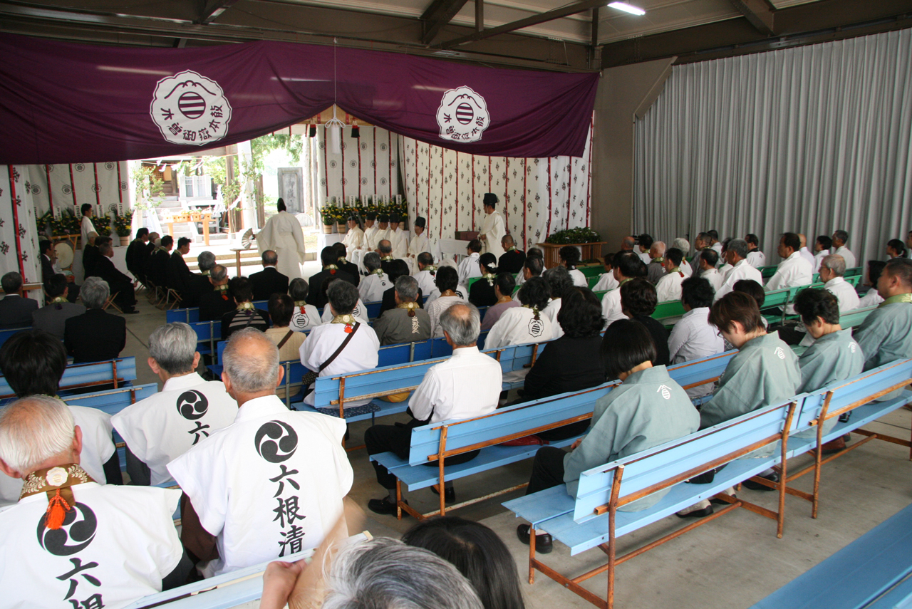覚明社例祭