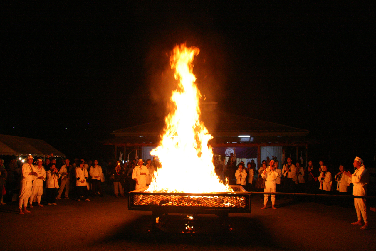 祖霊祭 迎火